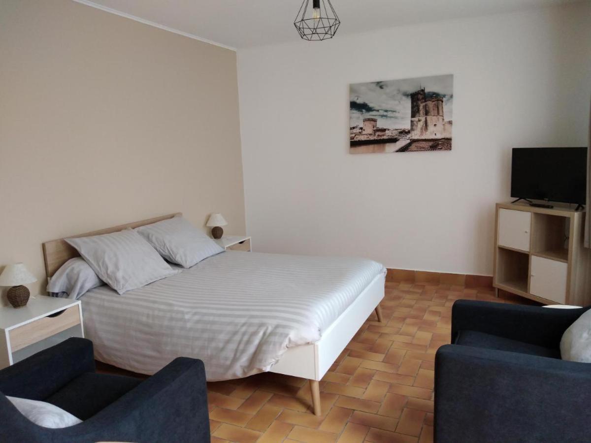 Appartement A Rochefort Exteriör bild
