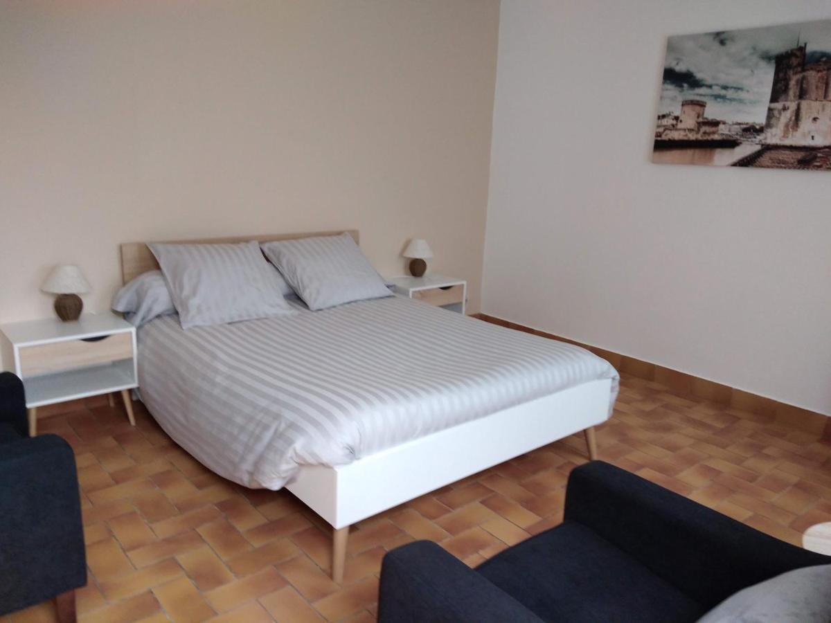 Appartement A Rochefort Exteriör bild